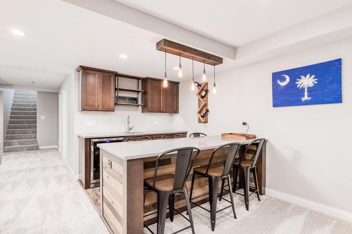 Armoire de cuisine à Longueuil<br>Fabrication d’armoire de cuisine à Longueuil<br>Pose d’armoire de cuisine à Longueuil
